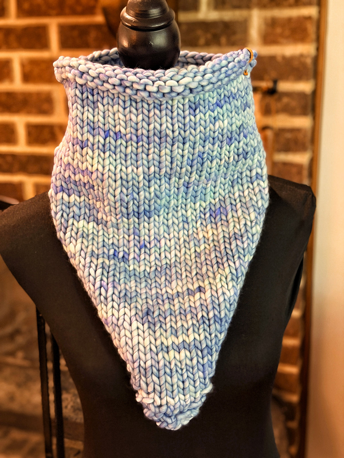 Cowl-Danna in Aquamarine