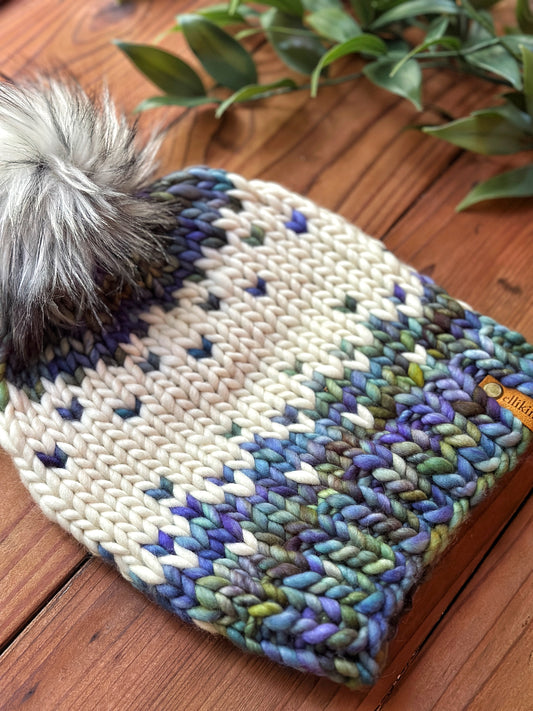 Winterfell Beanie in Indecita