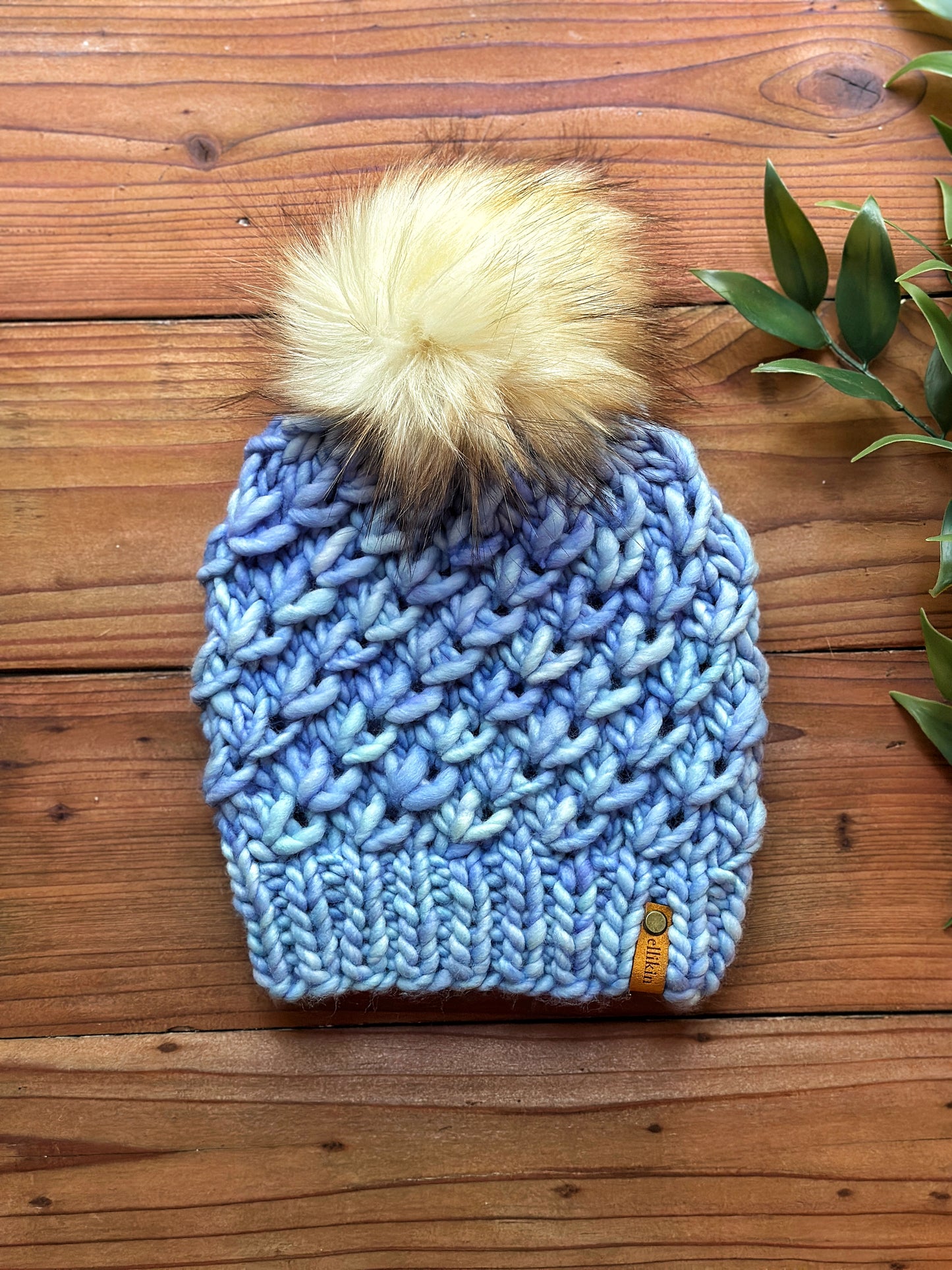 Crush Hat in Aquamarine