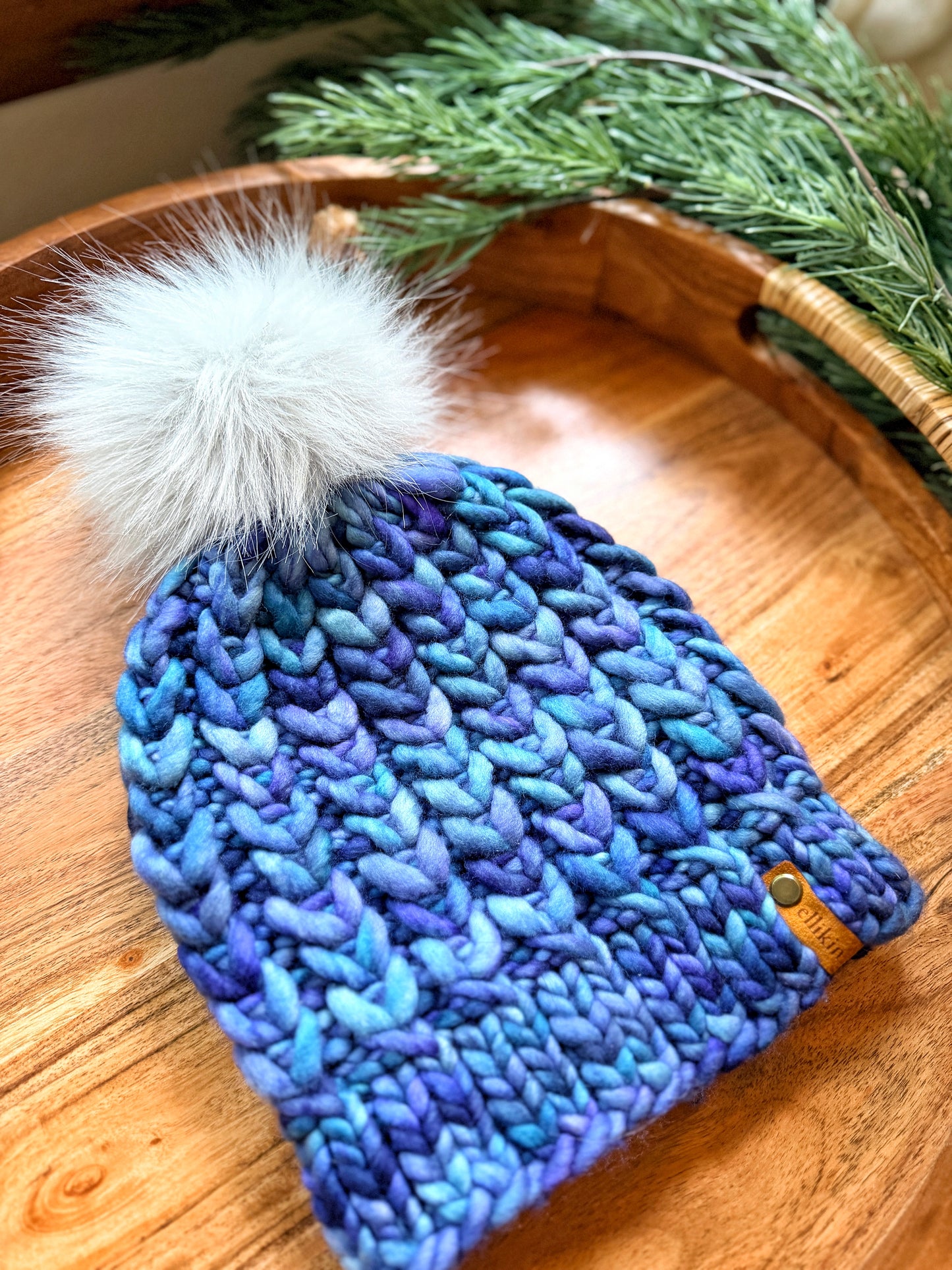 Braided Hearts Beanie in Azules