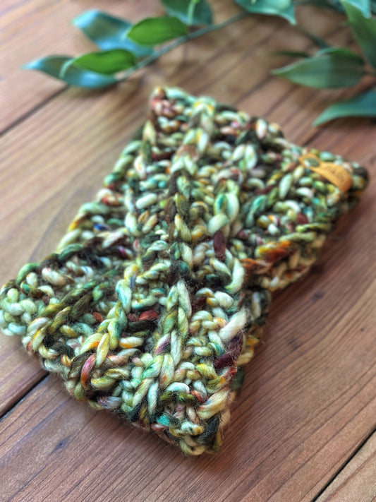 Pamn Headband in Hobbit Hole