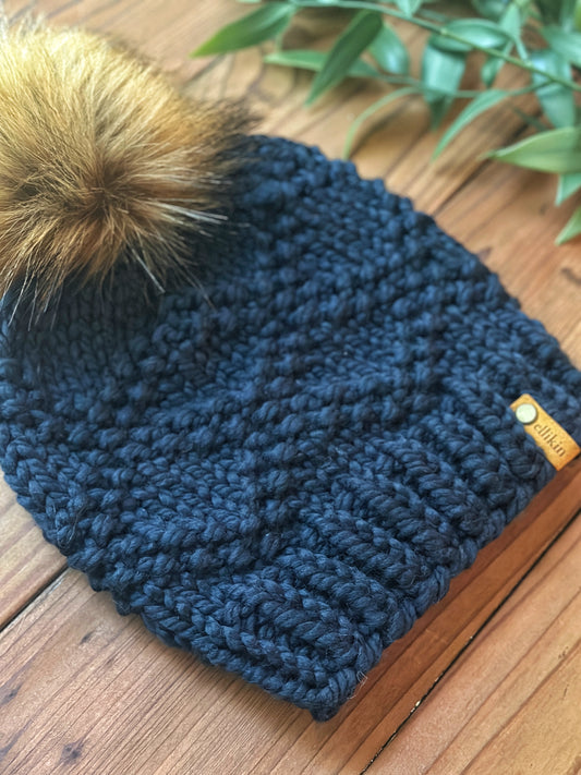 Etta Beanie in Navy