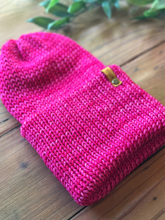 Campfire Beanie in Fucsia