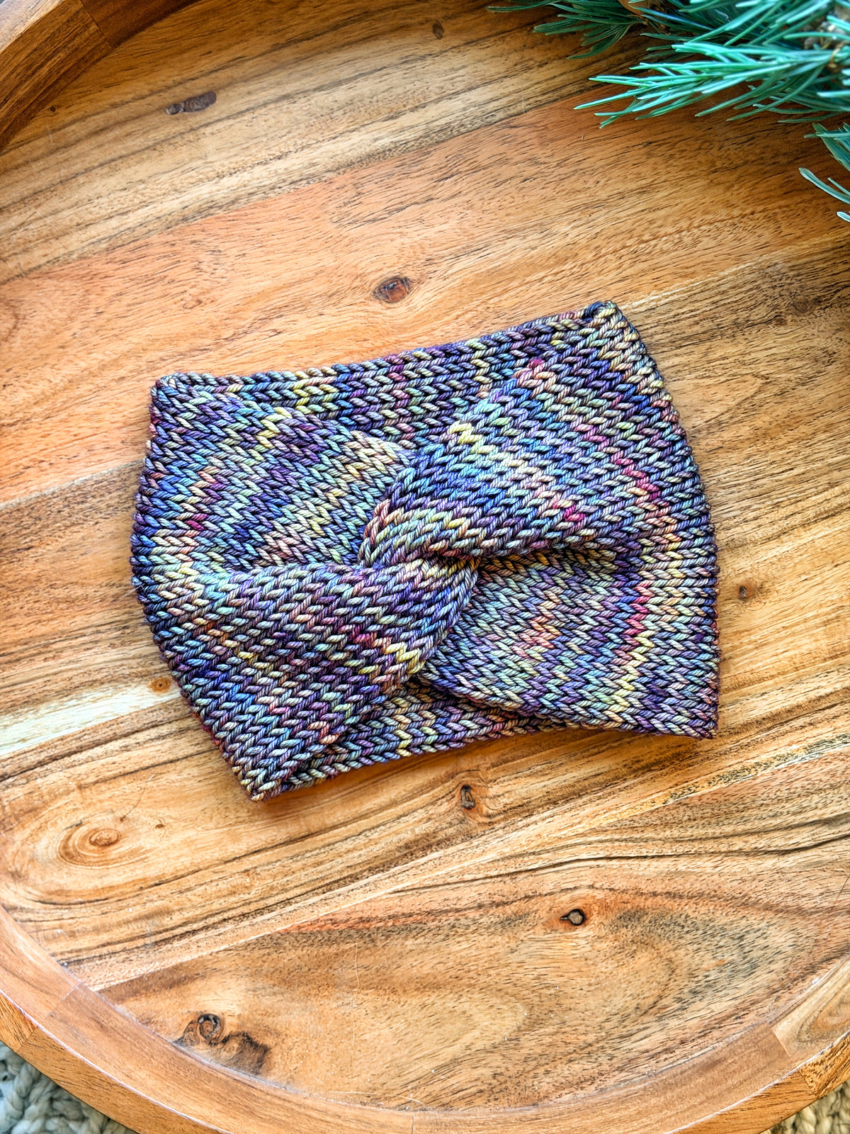 Twisted Earwarmer in Piedras