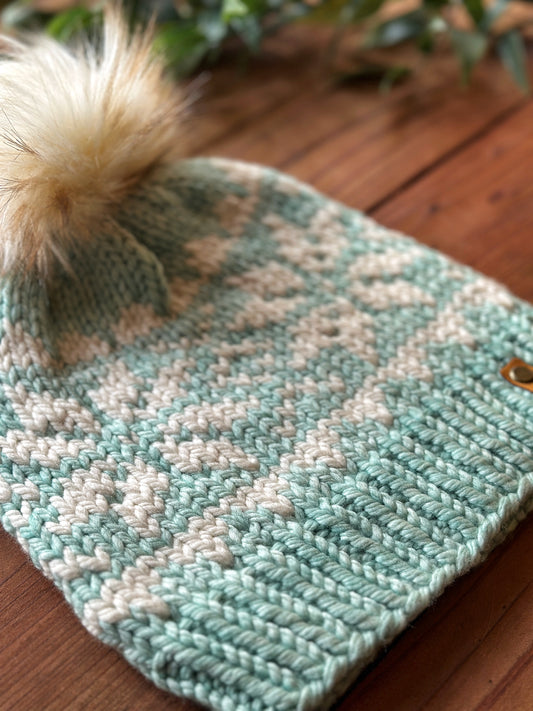 Snowflake Beanie in Water Green