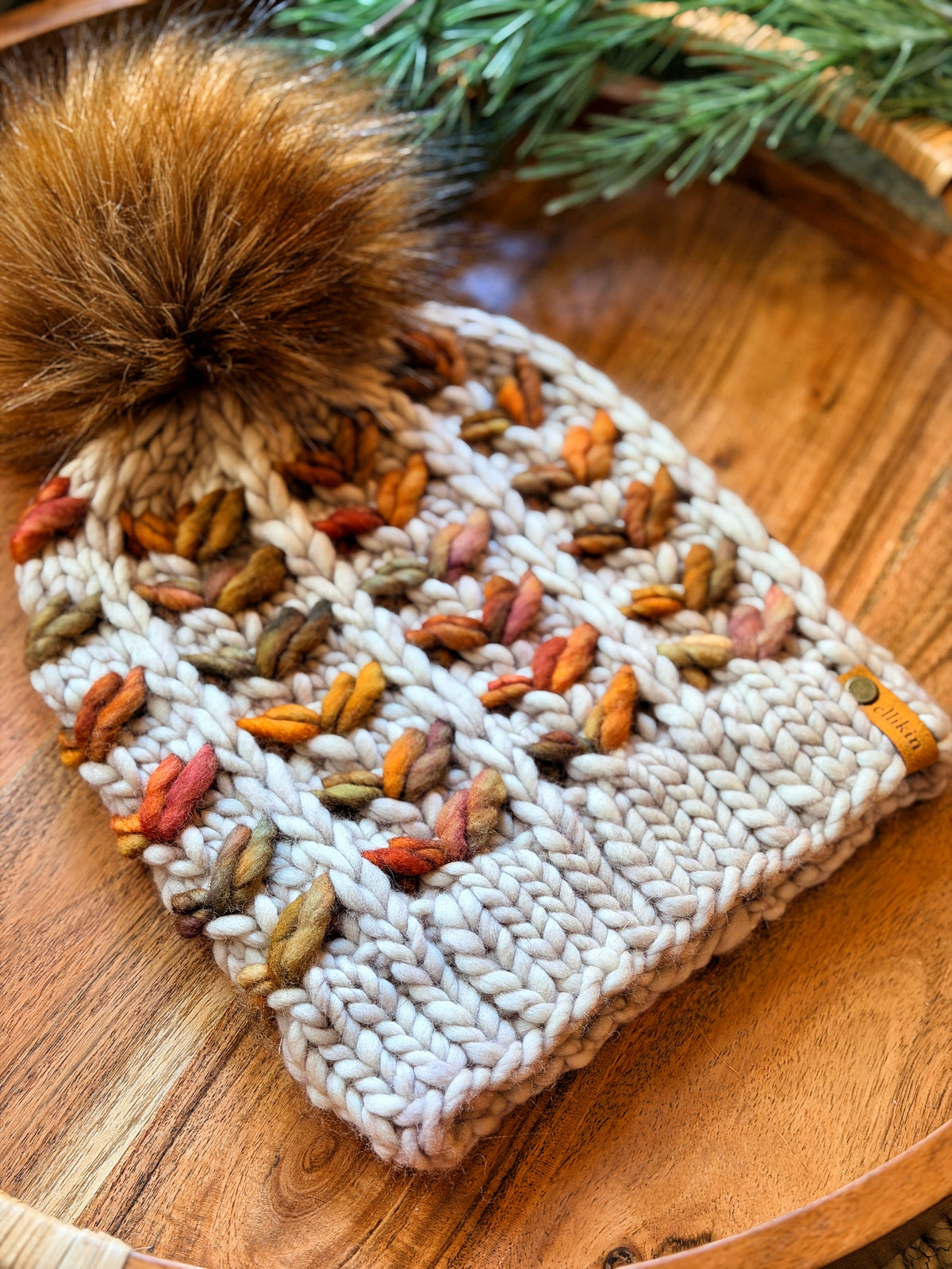 Cora Beanie in Fog/Piedras