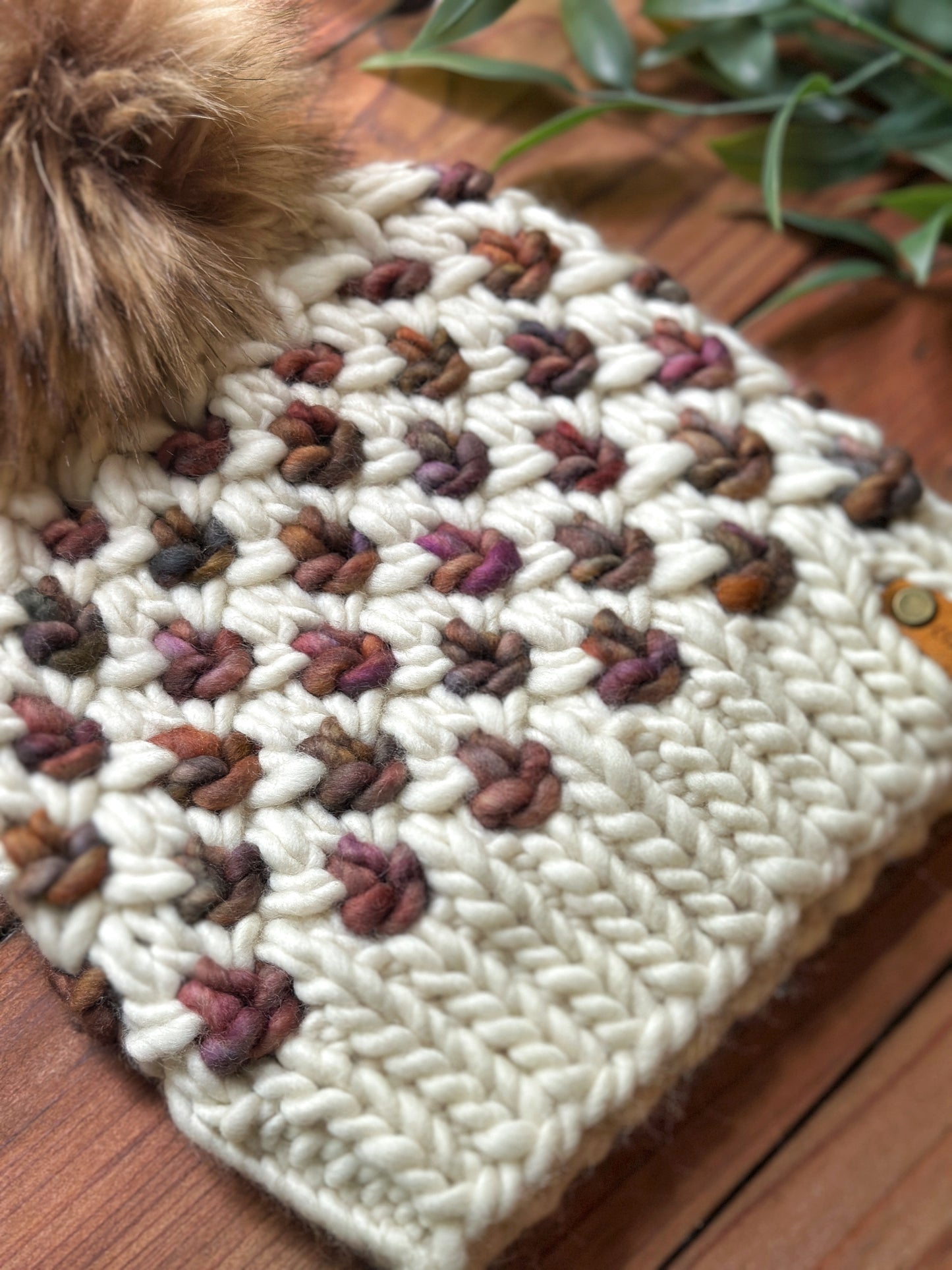 Arbor Beanie in Natural/Piedras