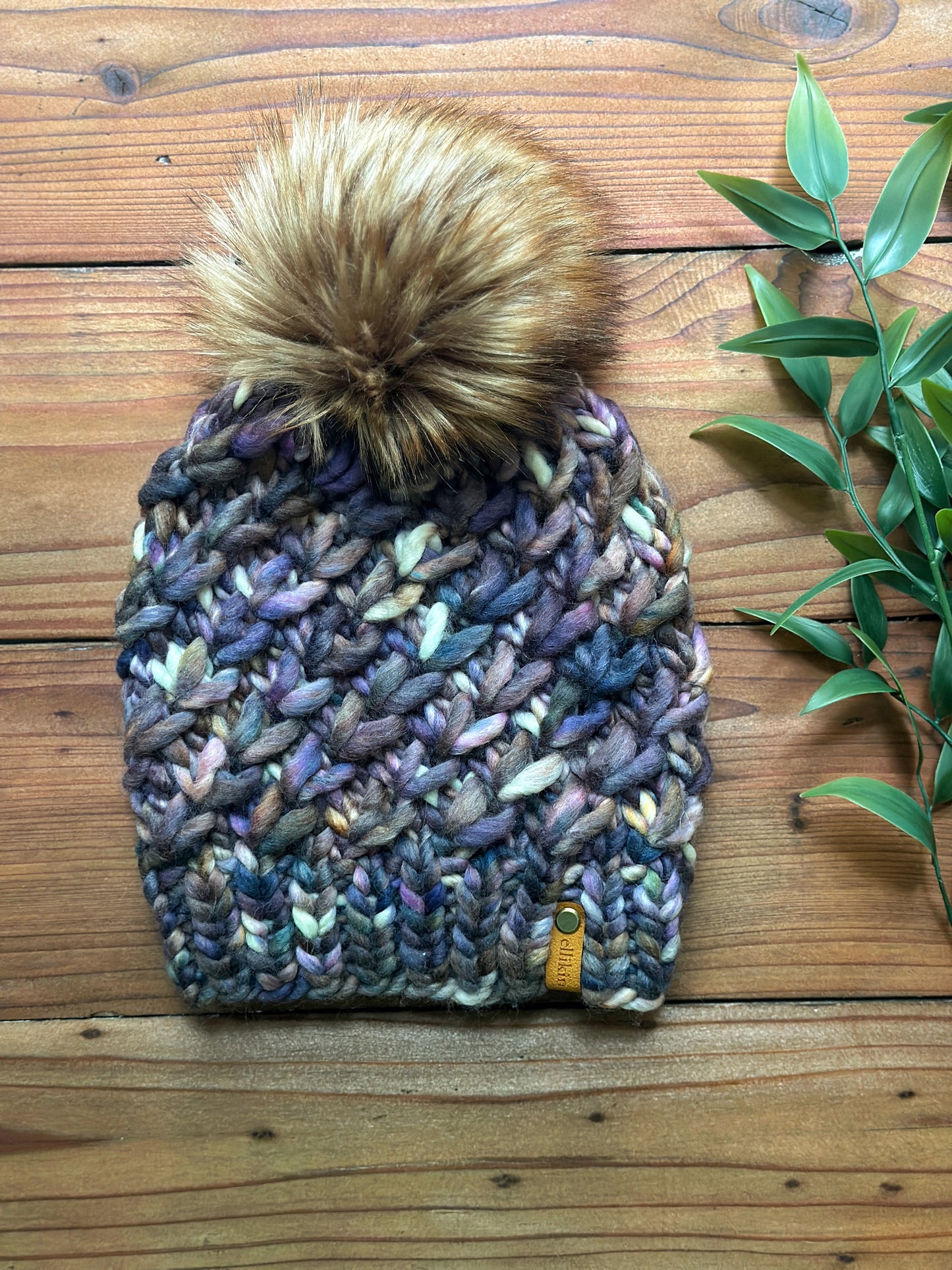 Crush Hat in Trompo