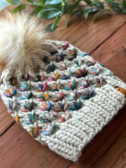 Lotus Flower Beanie in Natural/Molino