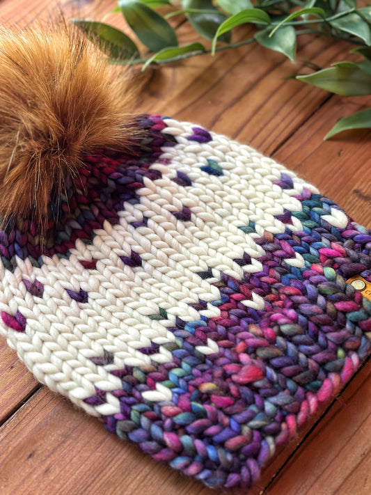 Winterfell Beanie in Anniversario