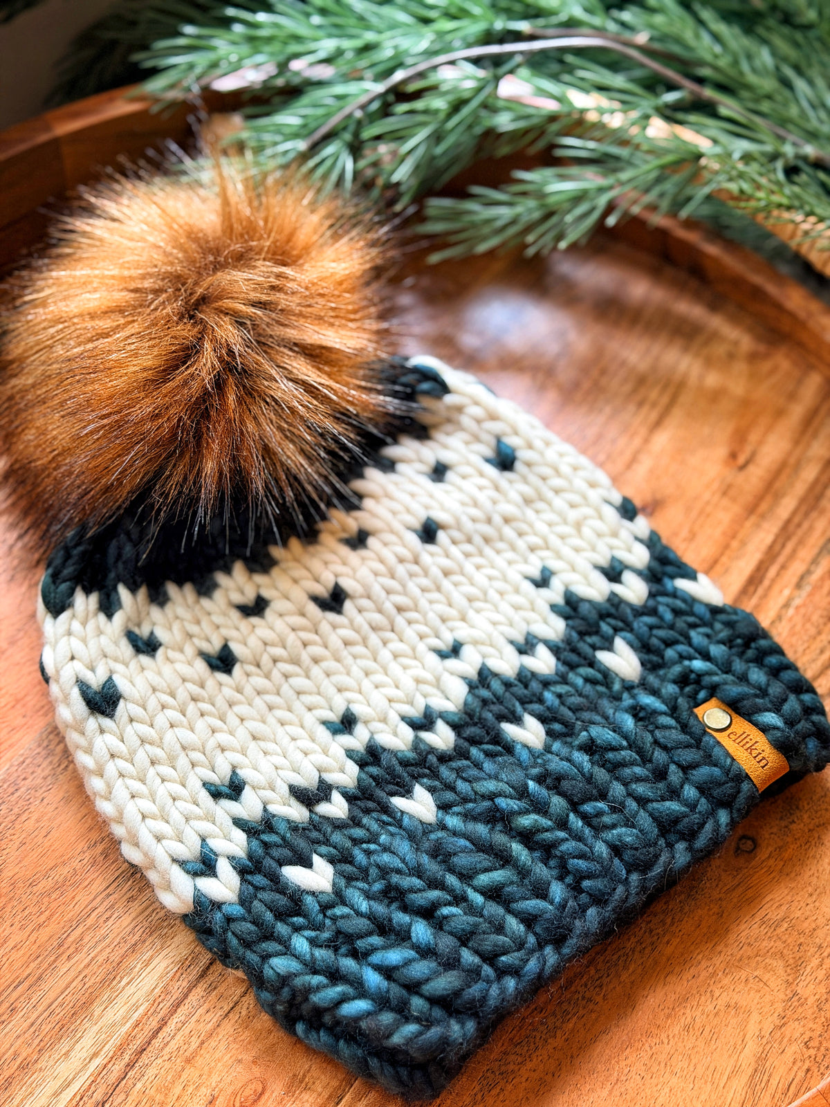 Winterfell Beanie in Forest