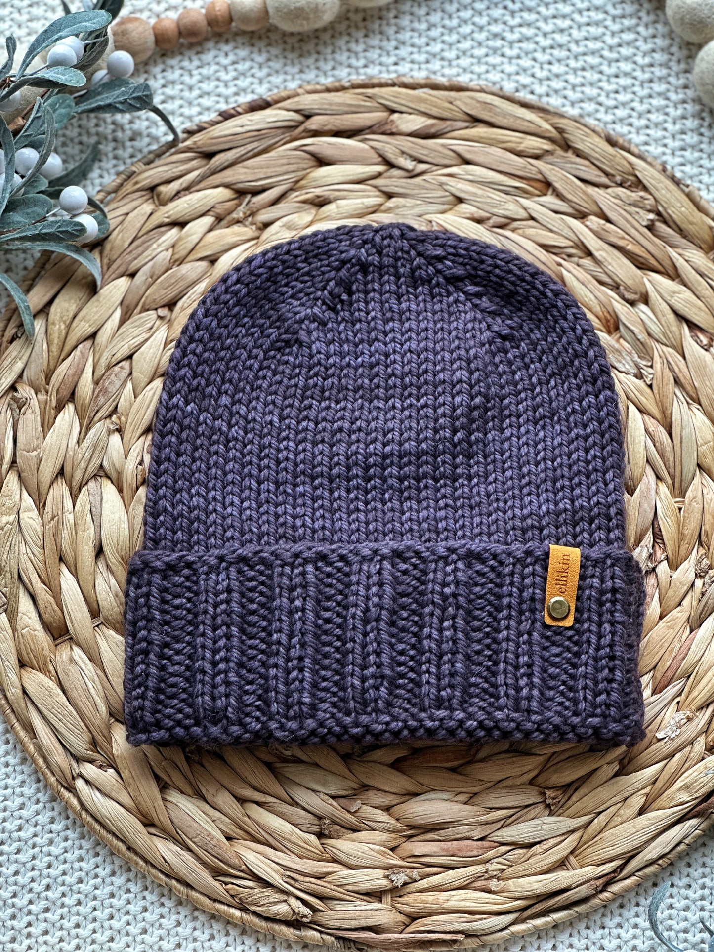 Alpine Trail Beanie in Plumo