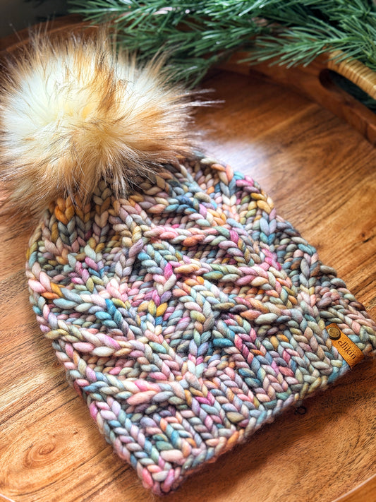 Frondescense Beanie in Dancing Leaves