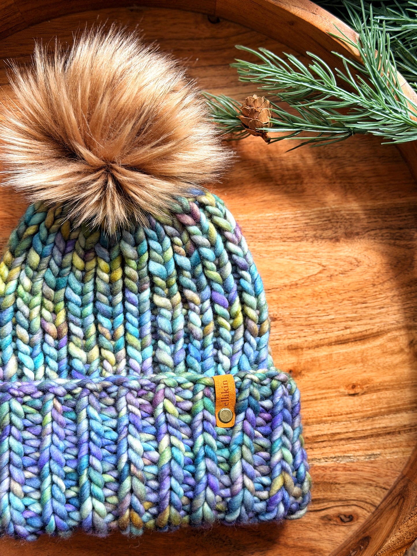 Lakeside Trail Beanie in Indecita