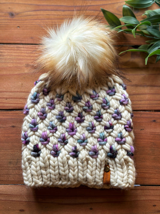 Arbor Beanie in Natural/Day Dream