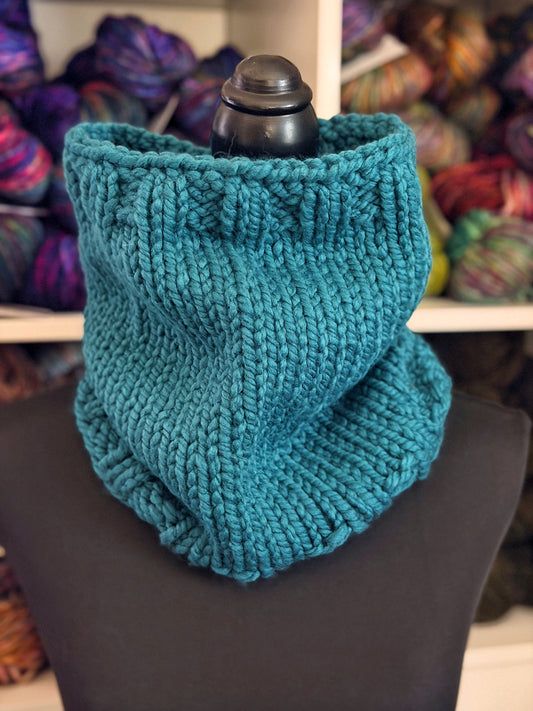 Alpine Trail Cowl Knitting Pattern