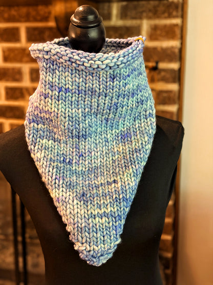 Cowl-Danna in Aquamarine