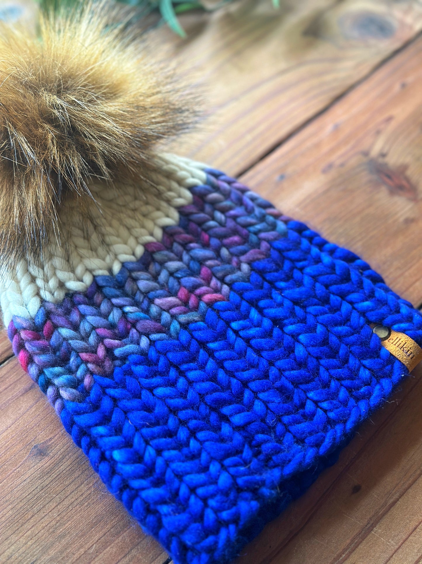 Nokhu Beanie in Blue Multi