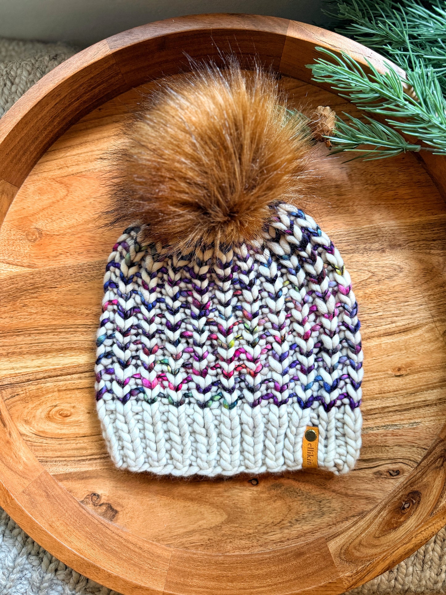 Riverbend Beanie in Fog/Aniversario