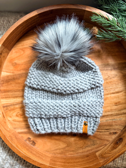 Lola Beanie in Sweatshirt Gray