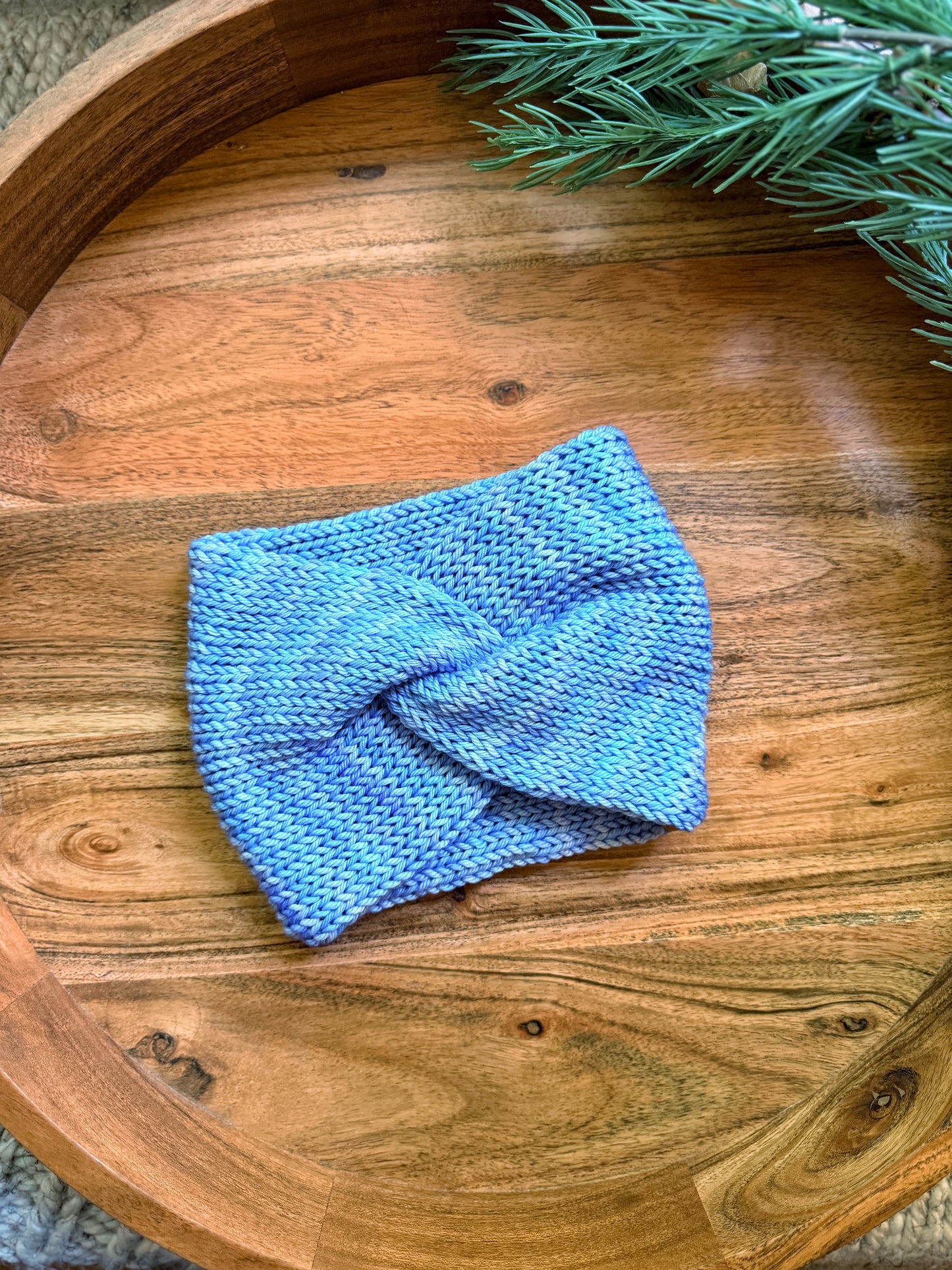 Twisted Earwarmer in Aquamarine