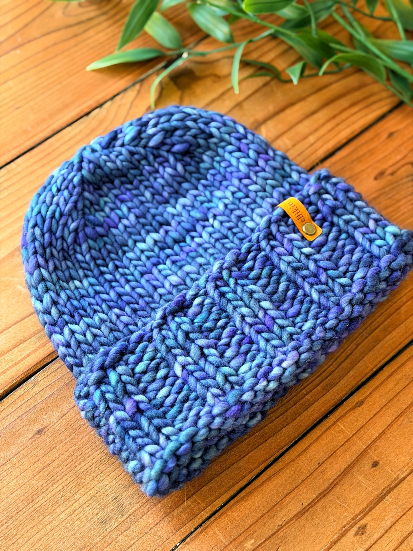 Alpine Trail Beanie in Azules