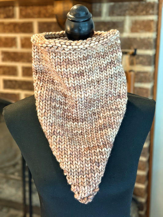 Cowl-Danna in Whole Grain