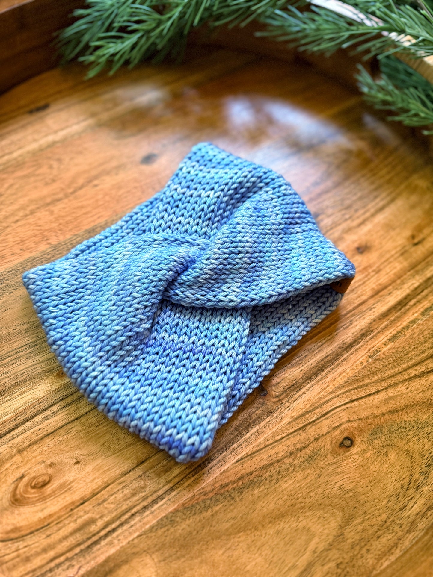 Twisted Earwarmer in Aquamarine