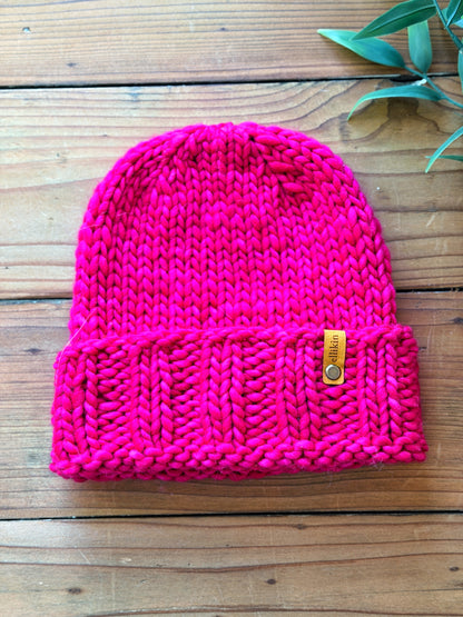Alpine Trail Beanie in Fucsia