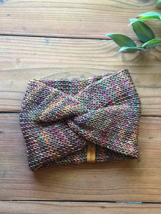 Twisted Earwarmer in Piedras