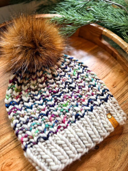 Riverbend Beanie in Fog/Fortaleza