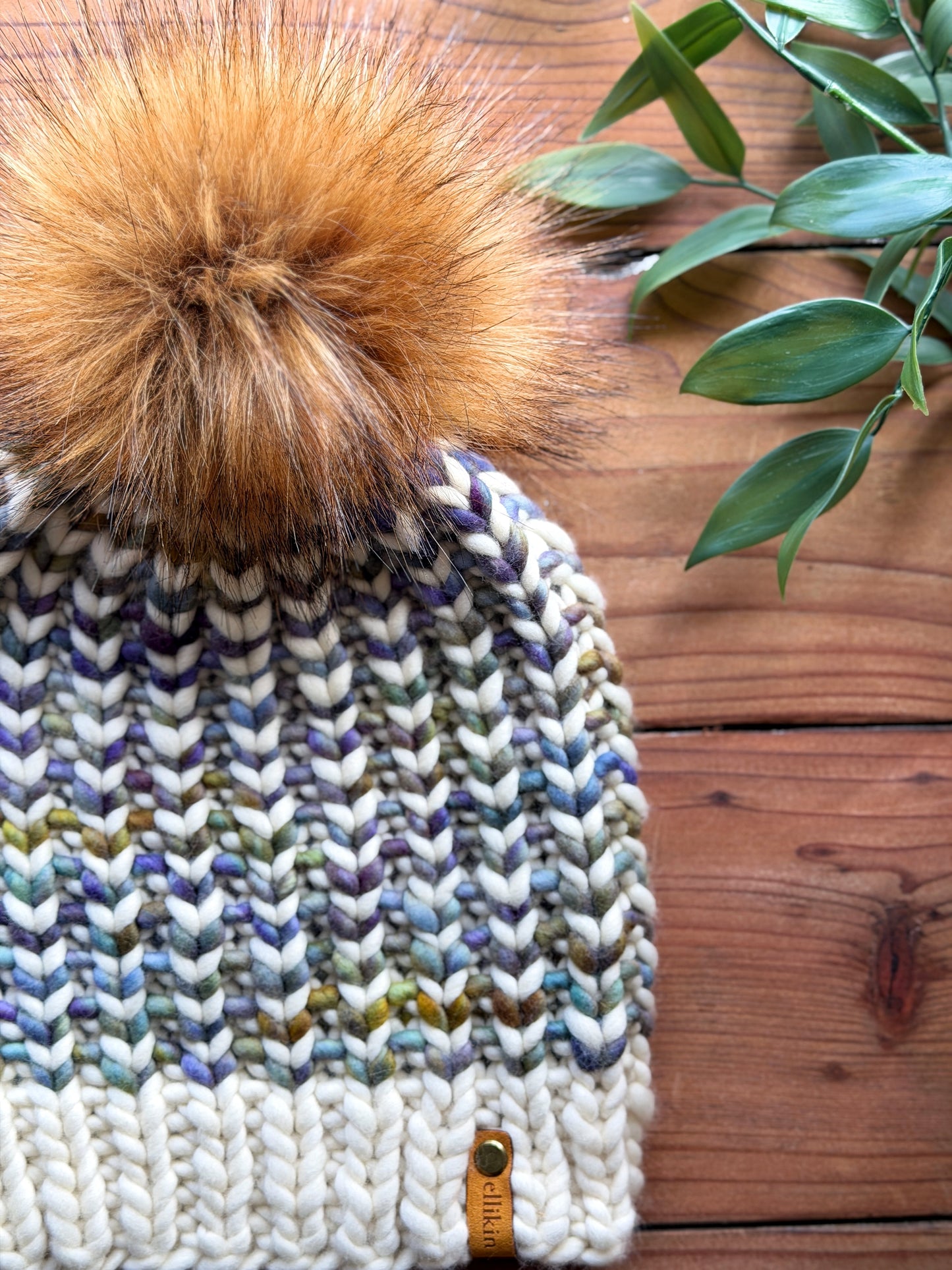 Riverbend Beanie in Natural/Indecita