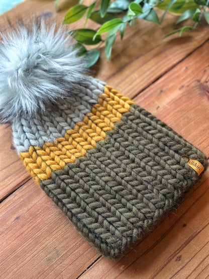 Nokhu Beanie in Olive/Mustard