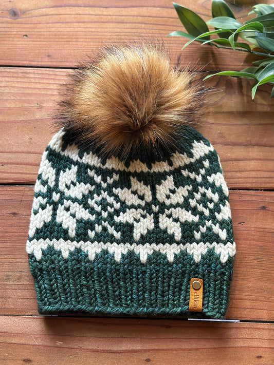 Snowflake Beanie in Pines