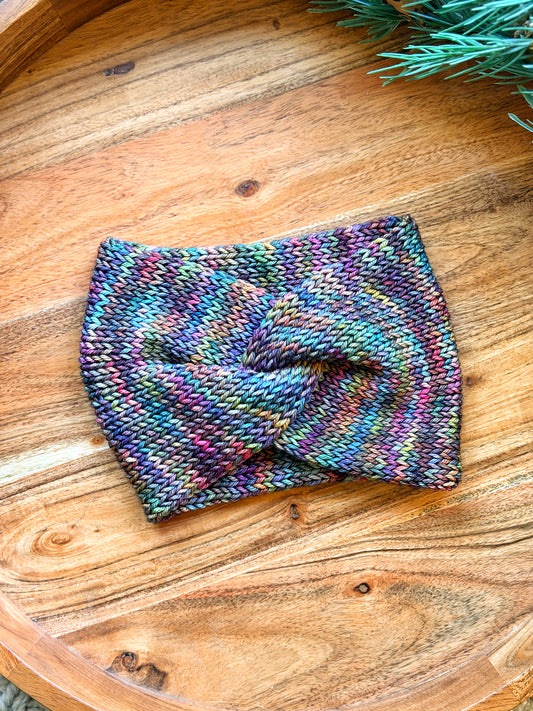 Twisted Earwarmer in Diana