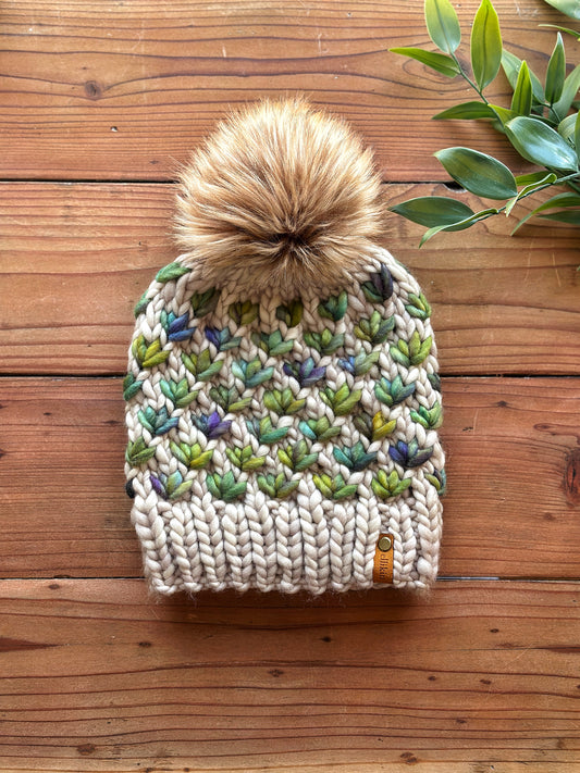 Lotus Flower Beanie in Fog/Indecita