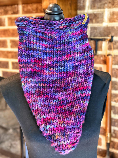 Cowl-Danna in Aniversario