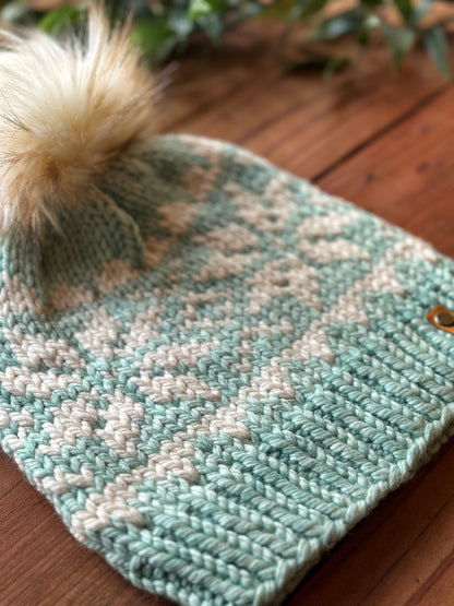 Snowflake Beanie in Water Green