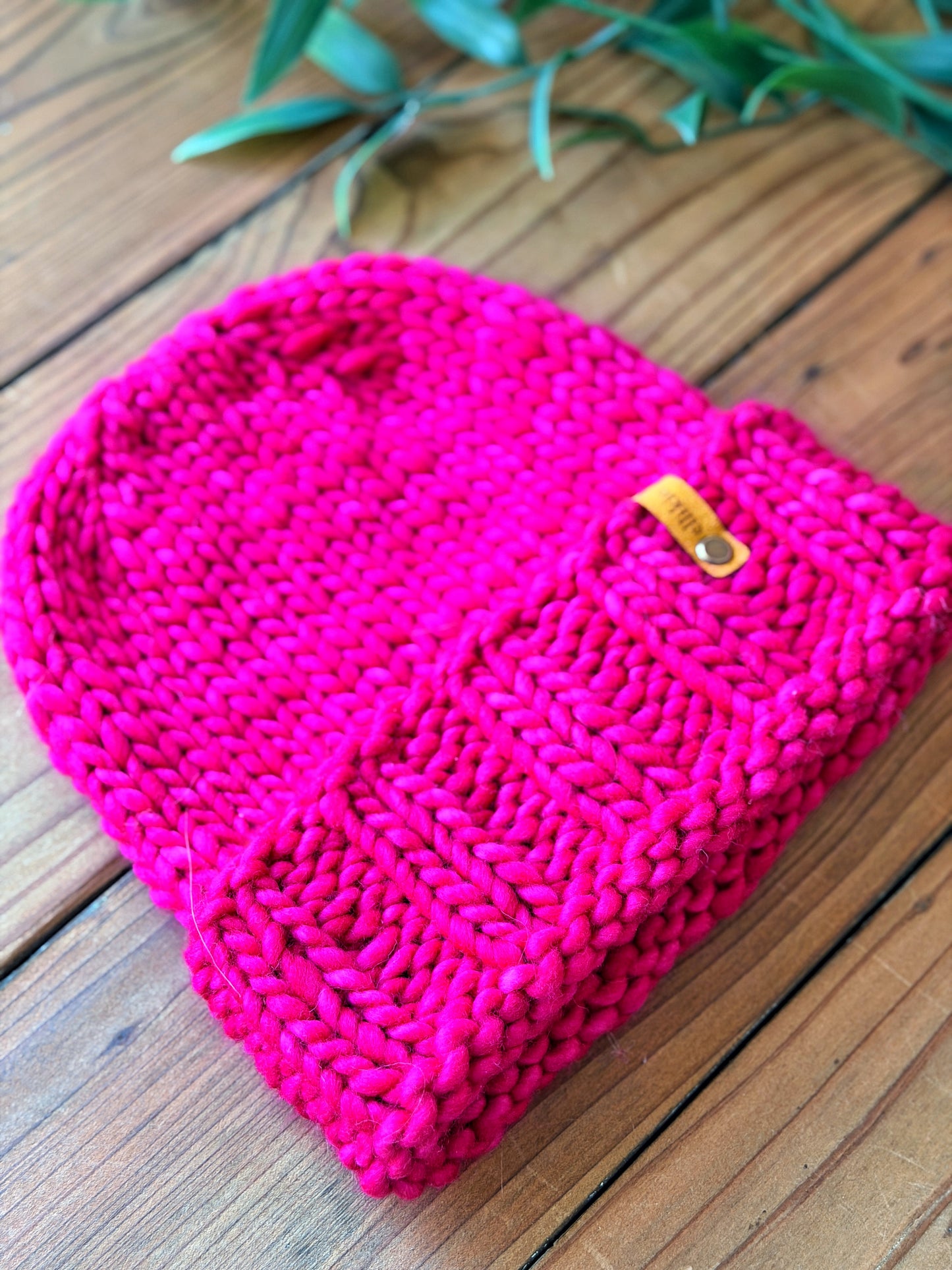 Alpine Trail Beanie in Fucsia