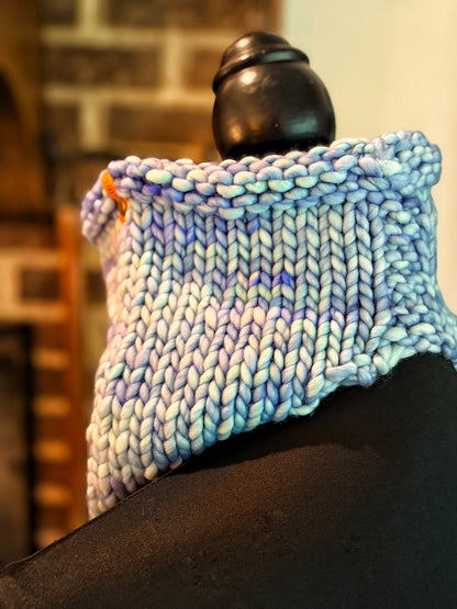 Cowl-Danna in Aquamarine