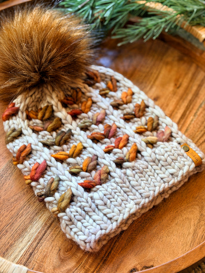 Cora Beanie in Fog/Piedras
