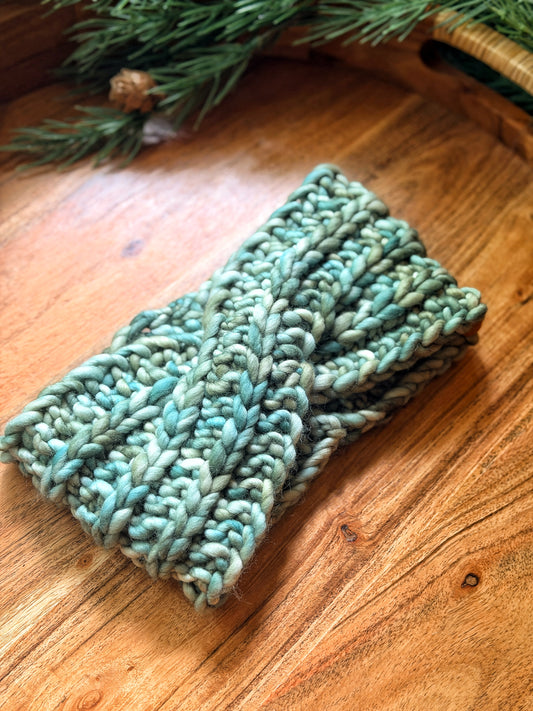 Pamn Headband in Pascal