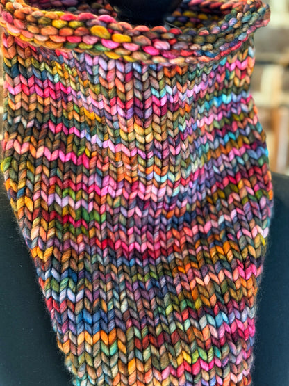 Cowl-Danna in Diana