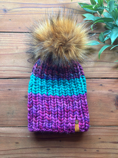 Nokhu Beanie in Purple/Green