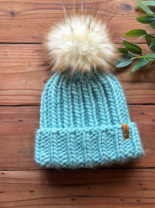 Apres Beanie in Aquamarine