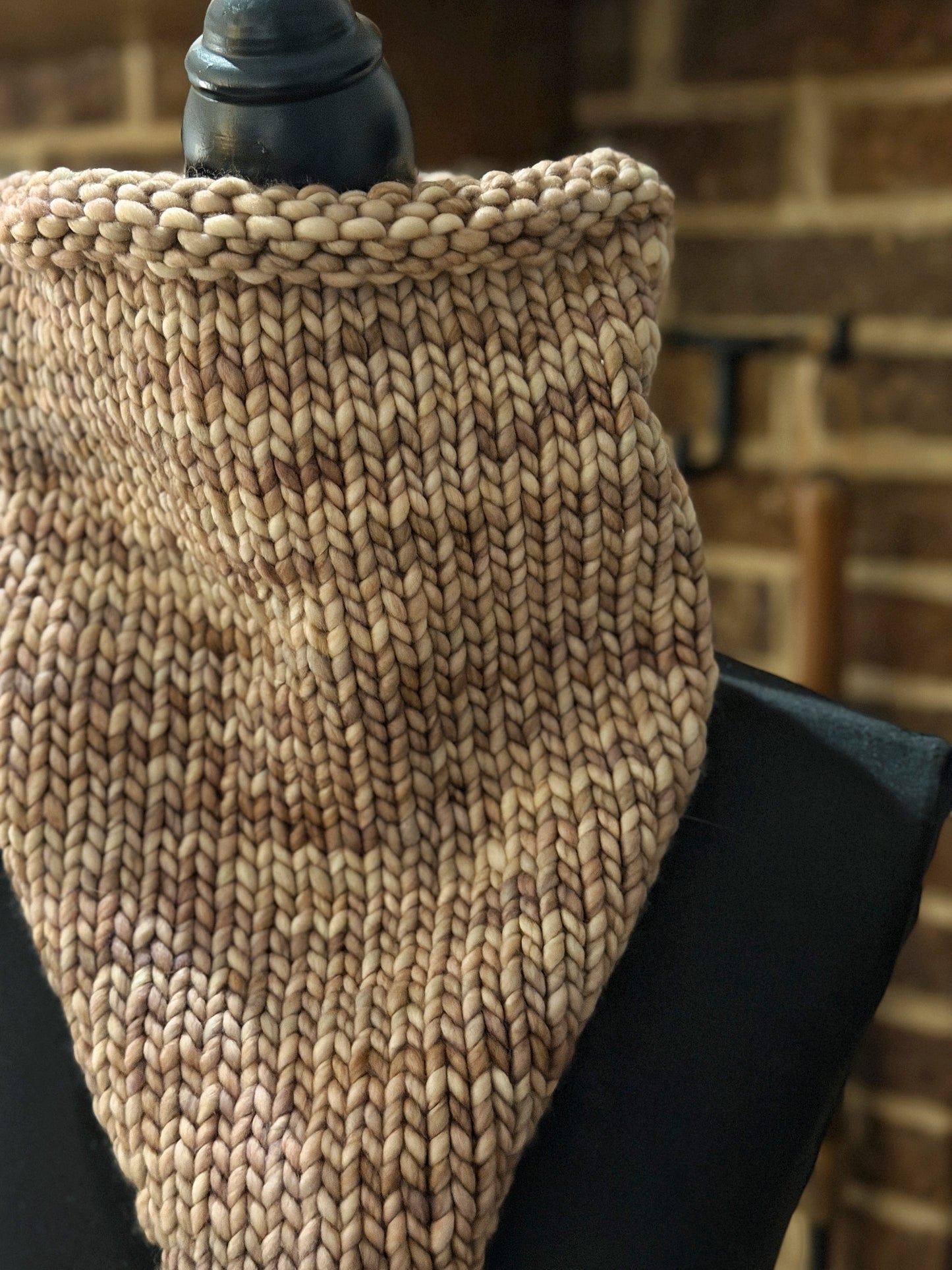 Cowl-Danna in Whole Grain
