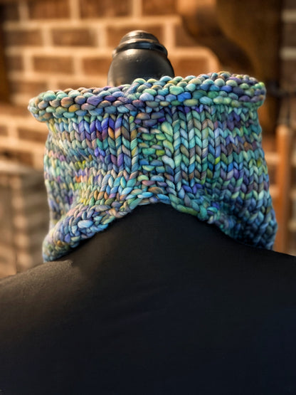 Cowl-Danna in Indecita