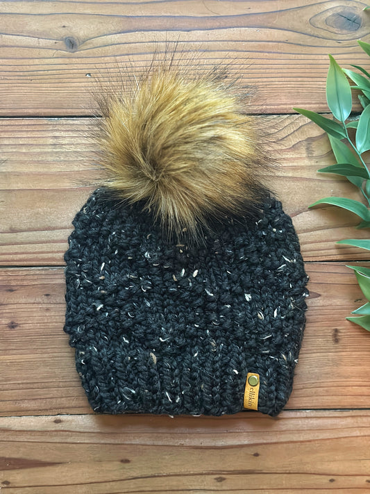 Etta Beanie in Obsidian